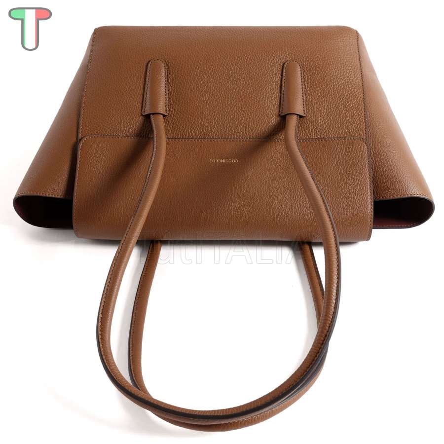 Coccinelle Double Beat Large Cognac E1T8A110201W11